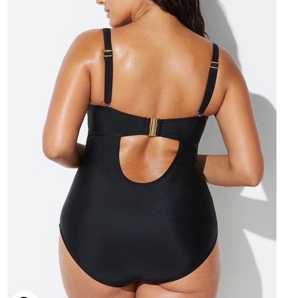 Swimsuits For All Bright Floral Ruched Underwire One Piece Swimsuit Women 20 NWT - Picture 4 of 15